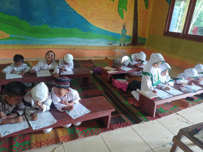 KBM PAUD Ponpes Ahlul Quro